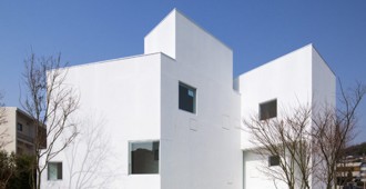 Kumamoto (Japan): a multifaceted house by Hiroyuki Arima